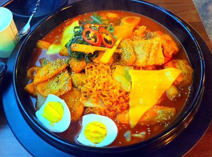  제주도 컨셉 술집 서귀포로맨스 광주용봉점