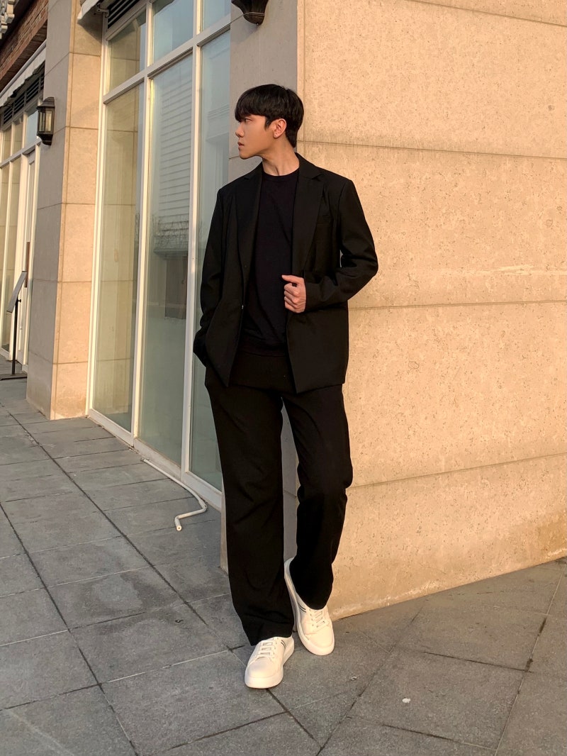 남자 스니커즈 추천 무크 mook 크림색 경량 신발 엠무크 가성비 최고