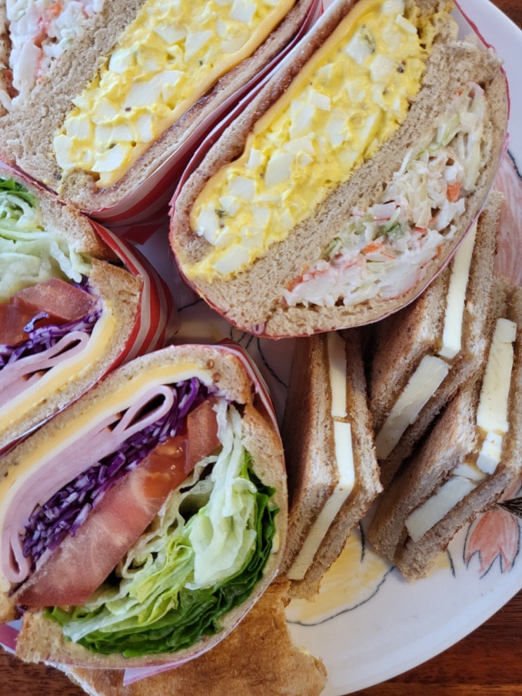  [익산/남중동맛집]익산 샐러드와 샌드위치는 '빨간머리앤카페'에서
