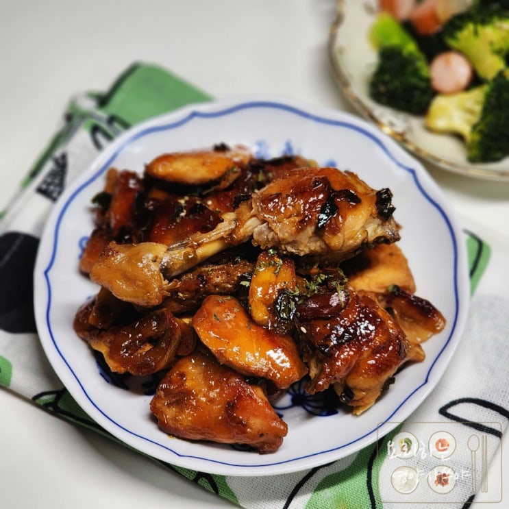 편스토랑 류수영 갈비치킨 만드는법 구운치킨 마늘간장양념치킨 소스 만들기 편스토랑 류수영 갈비치킨 만드는법 구운치킨 마늘간장양념치킨 소스 만들기