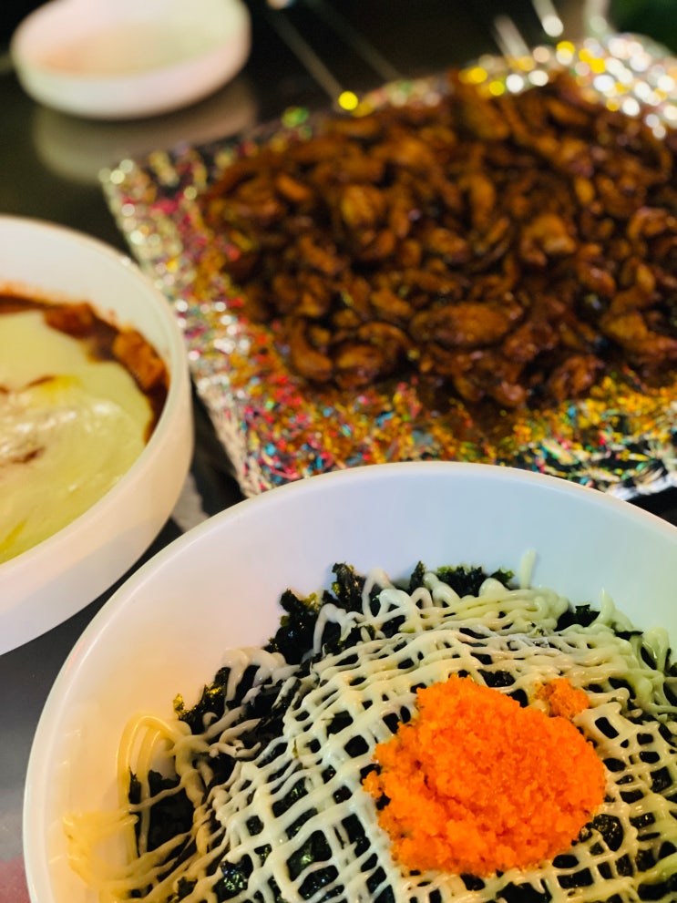  신사역포차 온달집 본점 / 불맛나는 닭다리살구이 드셔보셨슈?
