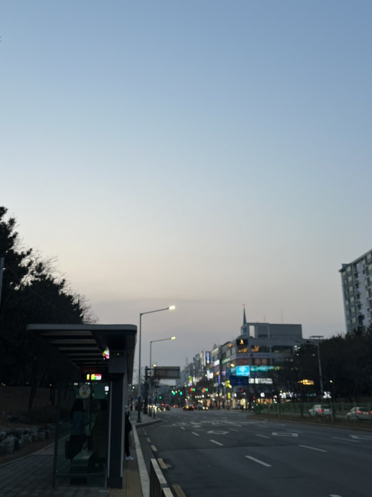  사랑받고 싶어 상처받는 이들에게