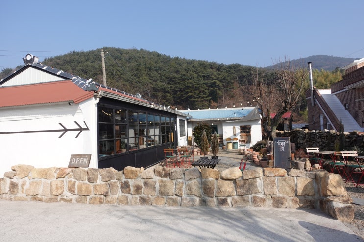  경남 남해 수제푸딩에 소품샵을 곁들인 어쩌다남해