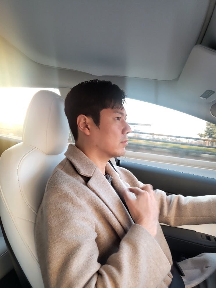  킹스맨으로 빙의하는 배곧 바버샵, 스컬스바버샵