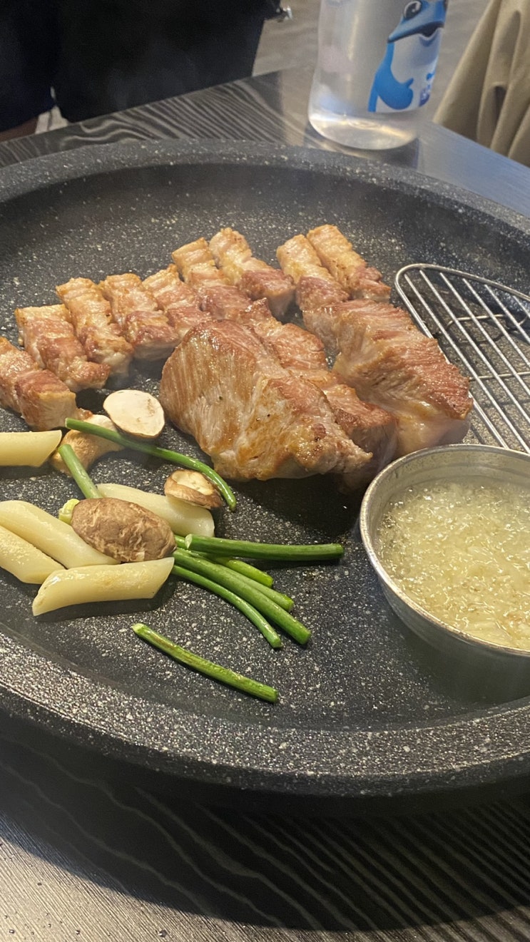  하양 고기집 돈 ㅣ친절한사장님에 맛있는 고기까지 c