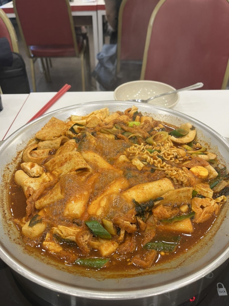  수원 롯데몰 "남도 분식"즉석 떡볶이집