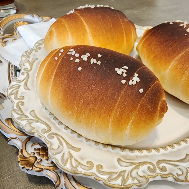 [보정동 카페거리] 용인 보정동 소금빵 맛집 '브릴랑' 연유라떼, 소금빵, 티라미수 케이크 후기