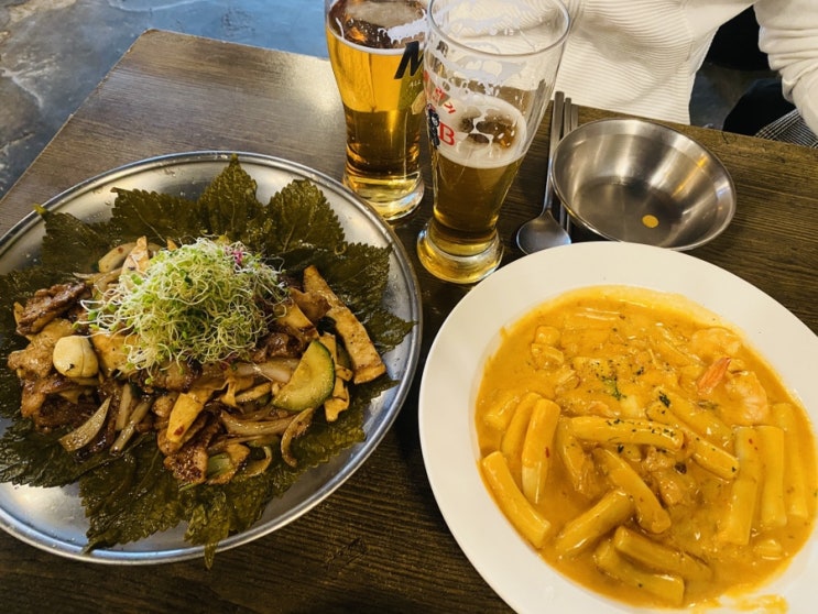  신림 안주 맛집 똥개네퓨전포차 크림떡볶이 꼭 먹어봐