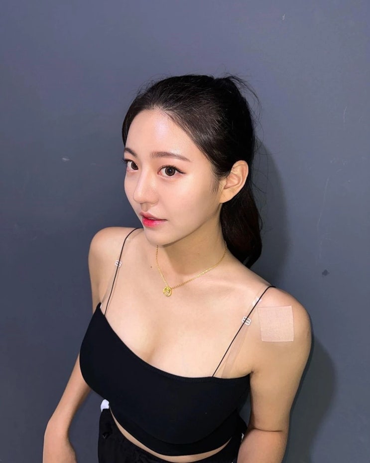 "수술한 게 어때서요" LG 트윈스로 합류한 치어리더 김이서, 화끈하게 성형 사실 고백 "수술한 게 어때서요" LG 트윈스로 합류한 치어리더 김이서, 화끈하게 성형 사실 고백