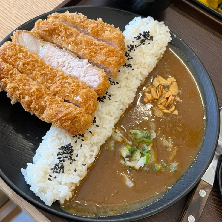  안산 돈까스 맛집 고잔동 '삼백돈 돈가츠' 정갈한 등심카츠 카레 잘하는곳