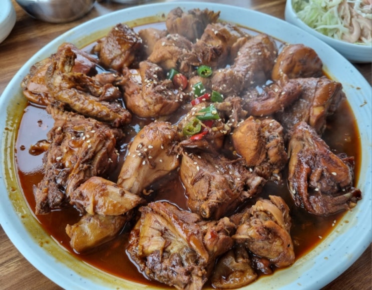  경북 청도 매콤한 맛의 "오경통닭 옹치기"