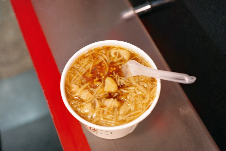  대만여행 시먼딩 줄서서 먹는 맛집 곱창국수 [아종면선]