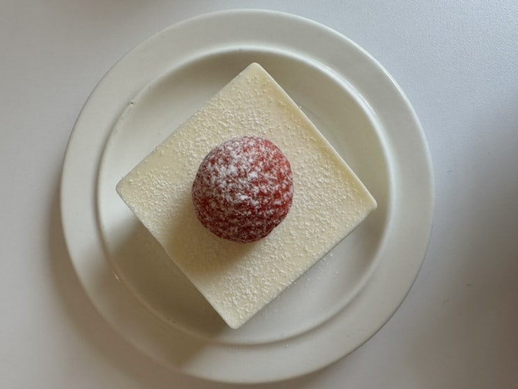  연남동 분위기 좋은 카페, 디저트 맛집 Sop(솝)