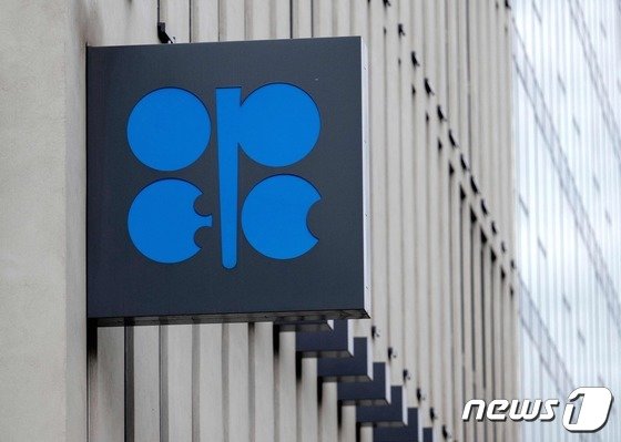 사우디 에너지 장관 "OPEC+ 감산 연말까지 고수할 것"