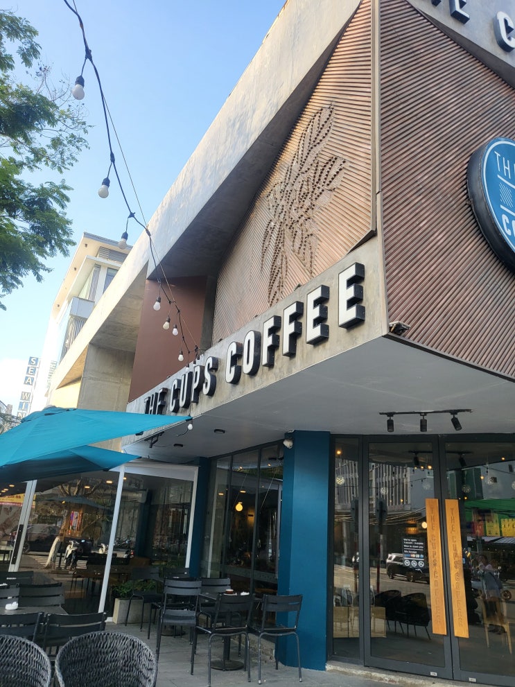  다낭 여행 카페 추천! 로컬 브랜드 '더 컵스 커피 The Cups Coffee'