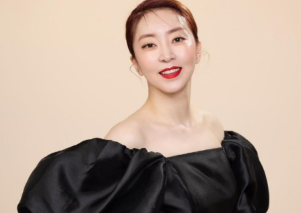 "생방 중 XX 욕설" 쇼호스트 정윤정 결국 방심위行…의견진술 결정 "생방 중 XX 욕설" 쇼호스트 정윤정 결국 방심위行…의견진술 결정