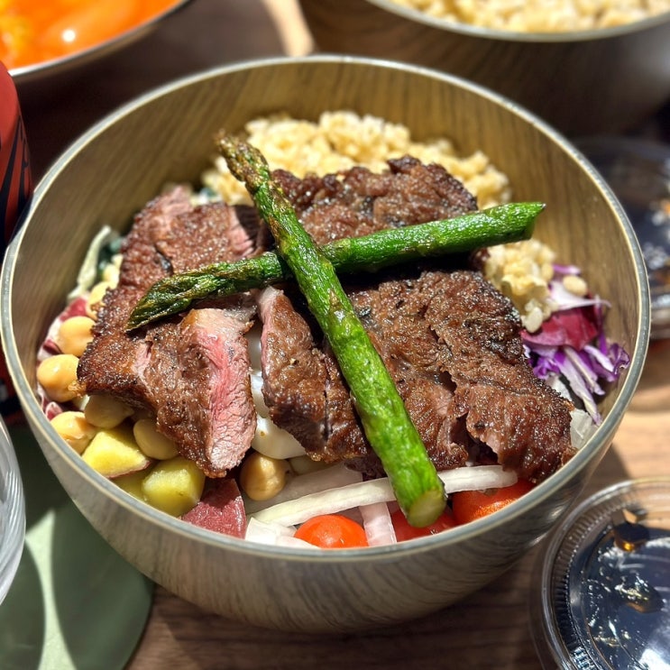  코끼리 the salad cafe 포케 리뷰