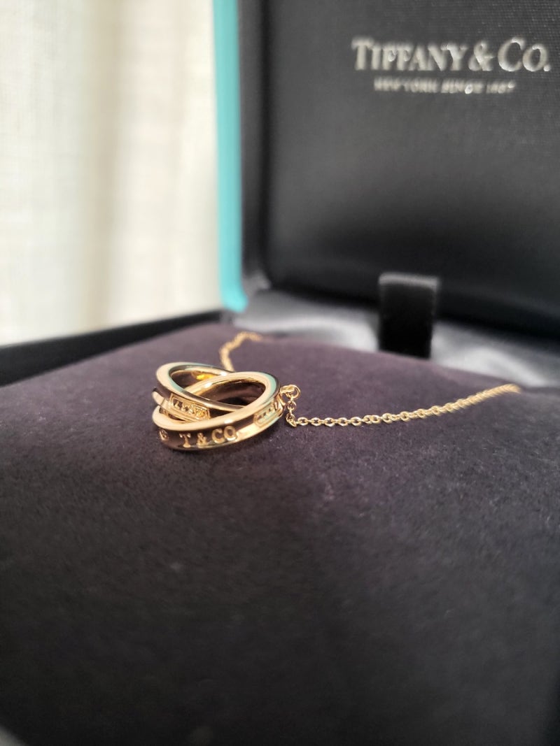 티파니앤코주얼리 인터라킹 서클 펜던트 데일리목걸이로 좋아요.가격 및 백화점구입후기 : 네이버 블로그