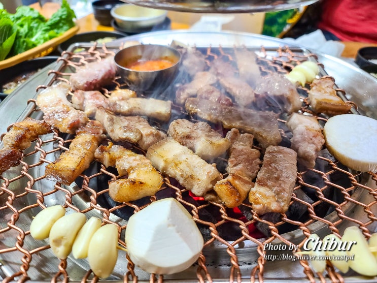  함양 맛집 고소하고 쫄깃한 돼지고기 1004화로구이