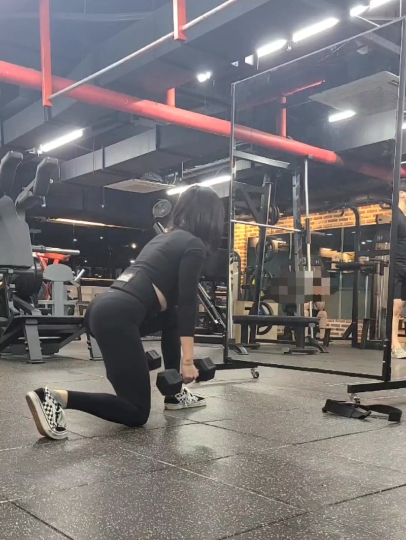 백런지(리버스런지) 하는 방법(자세), 엉덩이 운동 루틴 공유, 하체 단련하기 좋은 런지, 엉덩....