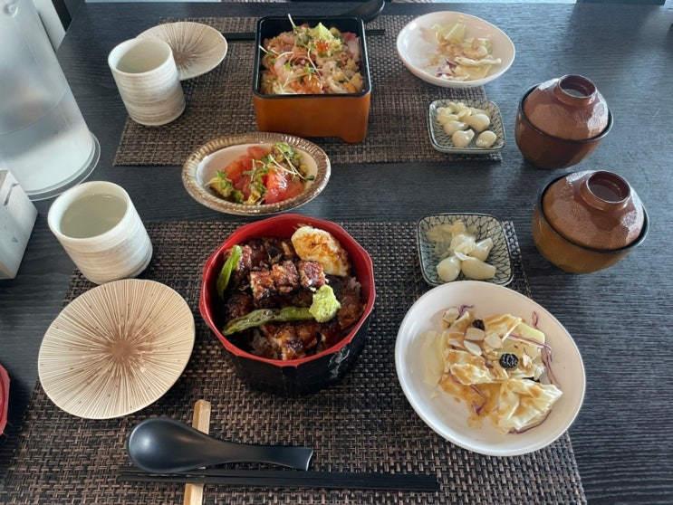  군산 새만금 여행 일식 맛집 : 오구이 (우나기 쿠로 텐동 / 지라시스시)