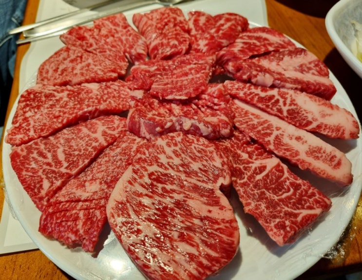  부산 남포동 투쁠러스 암소한우집:: 일신명품한우