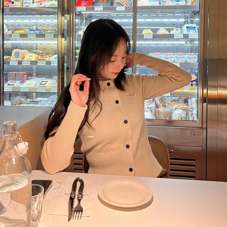  30대 여성 메종키츠네 가디건, 후드, 맨투맨 신상 알아보기