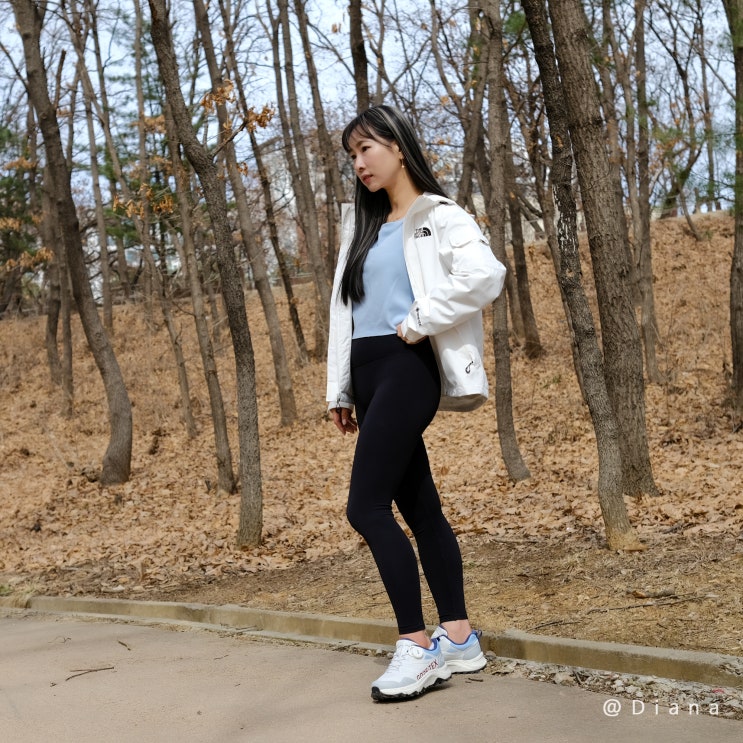 여자 등산화 추천 가벼운 트레킹화 하이킹화로도 굳 여자 등산화 추천 가벼운 트레킹화 하이킹화로도 굳