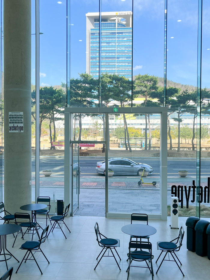 남악 통창 뷰 카페 아키타입