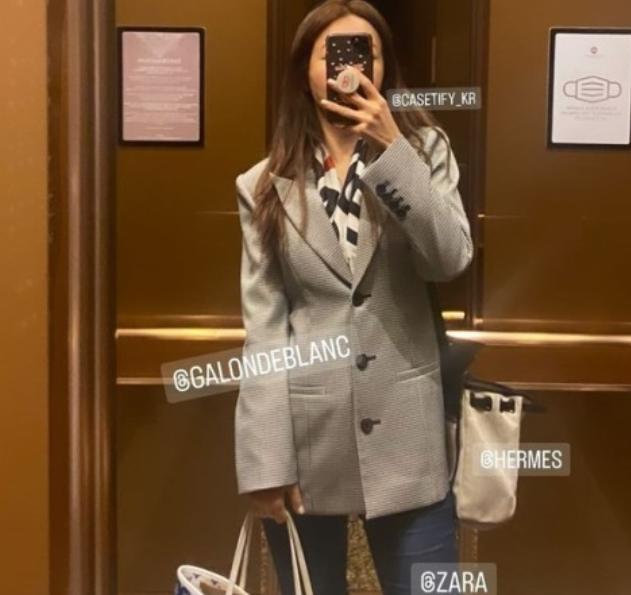 안선영, 명품백 2개나 멘 출근룩‥4층 신사옥 세운 CEO답네 안선영, 명품백 2개나 멘 출근룩‥4층 신사옥 세운 CEO답네