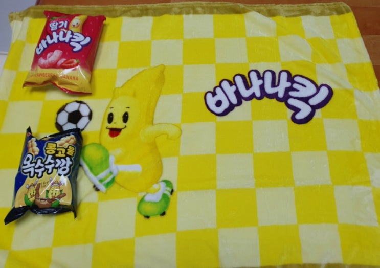  봄철 농심 과자 딸기 바나나킥 콩고물 옥수수깡 맛보기