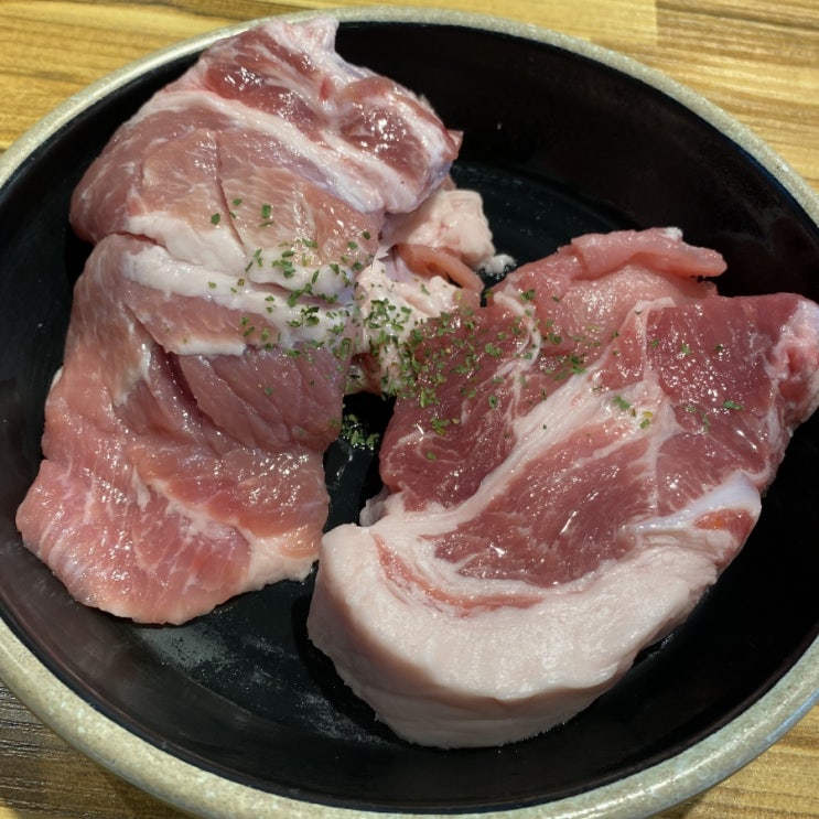  문경시 생갈비 맛집 독특했던 문경약돌돼지 새재갈비!