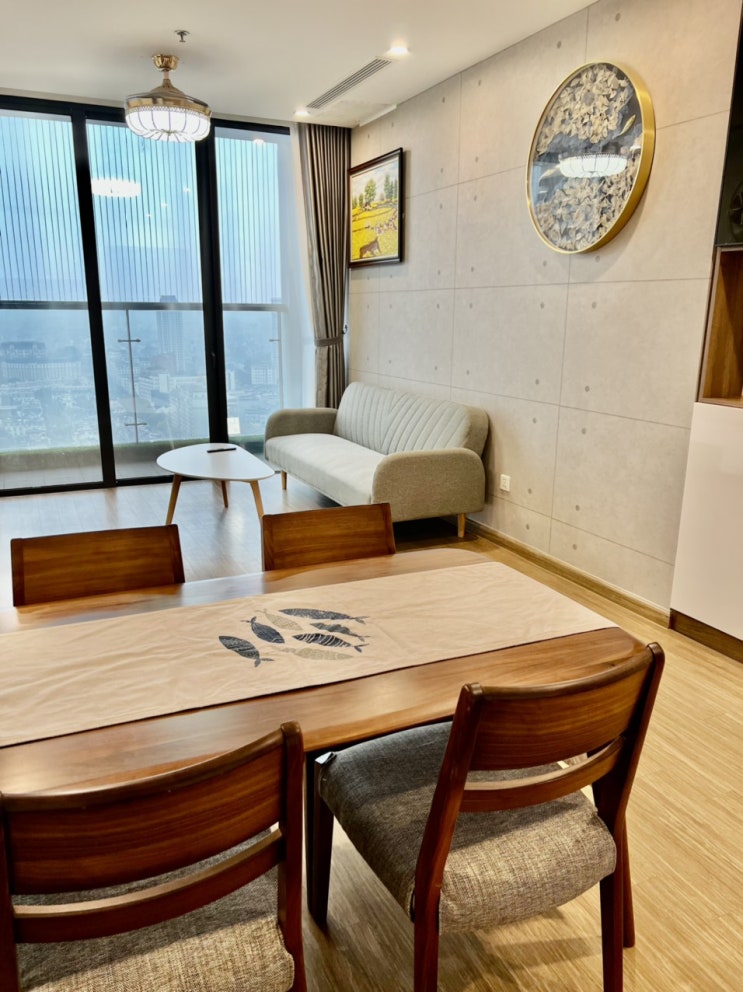[ 하노이 아파트 임대] 스카이레이크 3룸 - 깔끔한 집- 1500$ - 0968650193