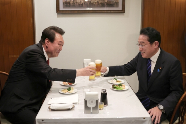 2023.3.18 "어려운 <b>결단</b> 내린 尹<b>대통령</b> 마음으로부터 <b>경의</b>... 