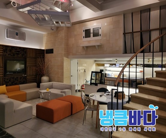  바쁜 일정에 지쳐있을 때 발산스웨디시마사지