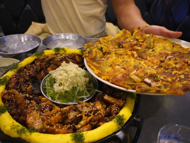  고구마무스와 닭갈비 파전의 조합이 신선한 곳 - 양정 파전닭갈비