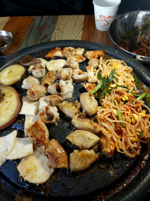  영천동맛집 2동탄 치동천 수변공원 산책 후 곱창고에서 곱창모듬구이와 순두부찌개 먹어보기