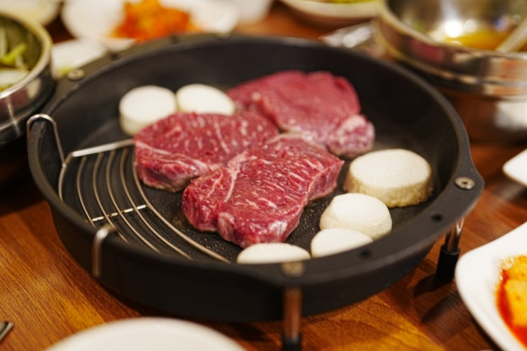  스카이밸리CC, 루트52CC 맛집 동여주배추된장국 숙성고깃집 월례회 마치고 먹는 한우구이 대박