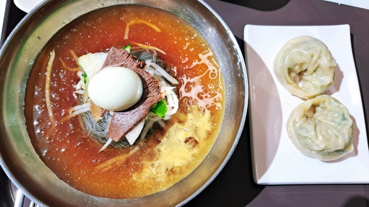 올해 첫 냉면 때리고 왔습니다. by 속초코다리냉면 내돈내산 올해 첫 냉면 때리고 왔습니다. by 속초코다리냉면 내돈내산