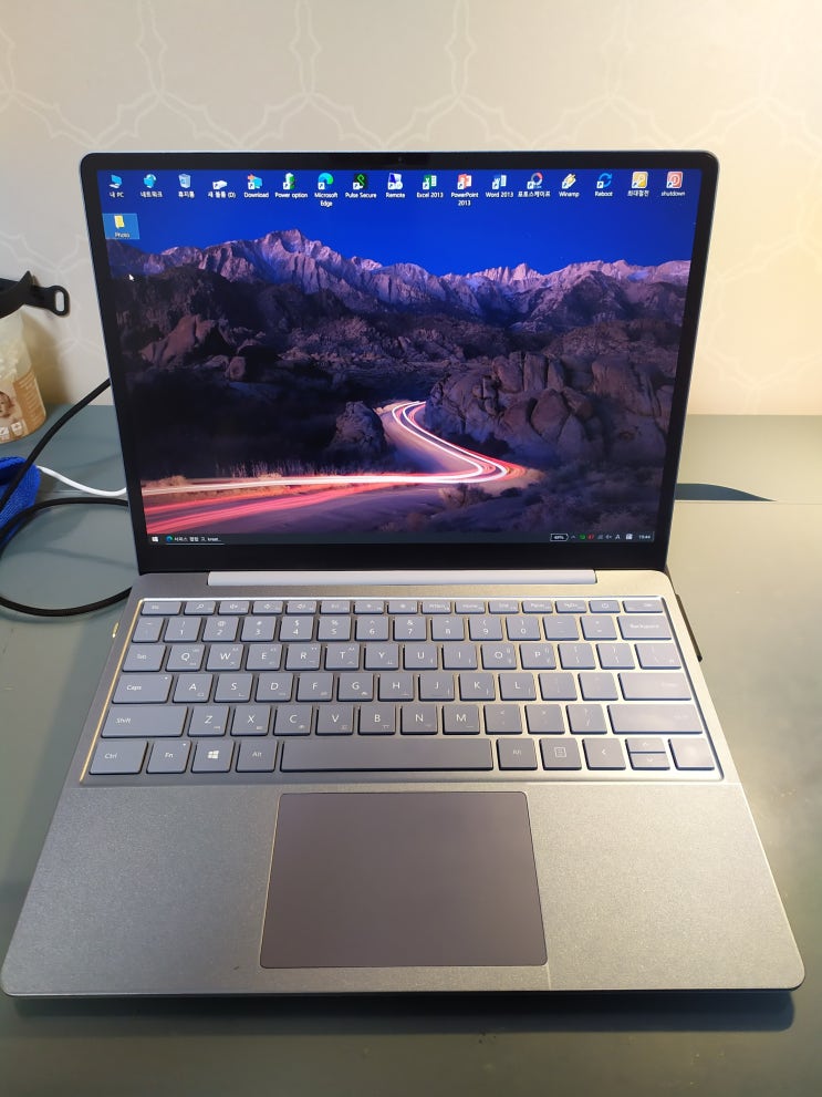<b>서피스</b> 랩탑 고, Serface laptop <b>go</b>