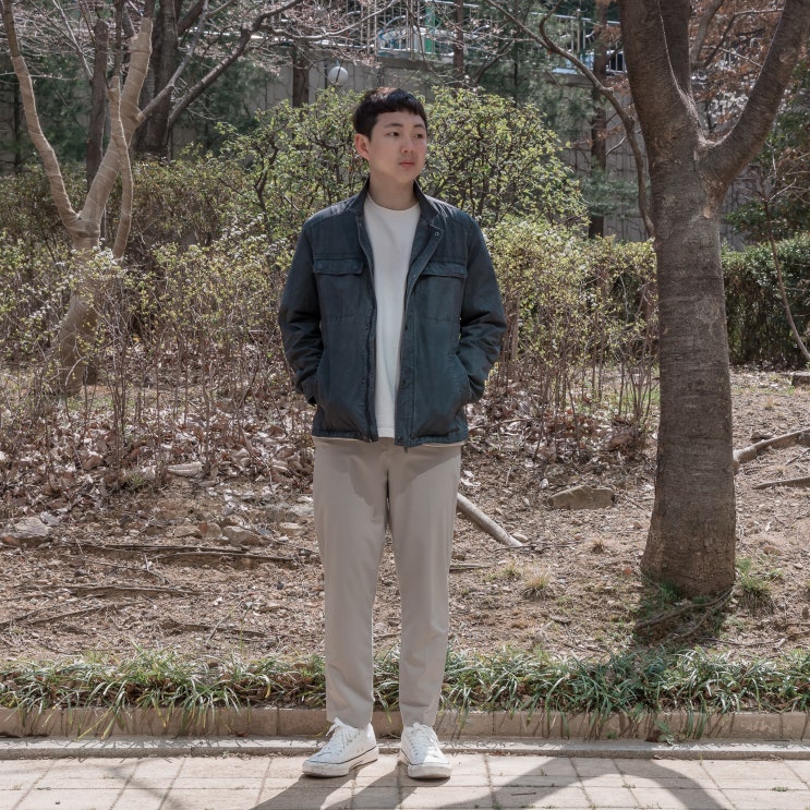  30대 회색 싱글자켓 코디 (브렌우드 안보현 남자봄점퍼)