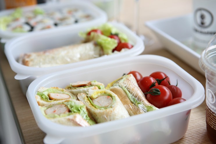 일본 직장인 점심값은 6370원, 한국은 얼마일까? 일본 직장인 점심값은 6370원, 한국은 얼마일까?
