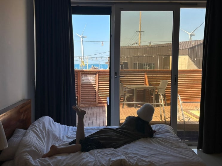  제주도 숙소 바로 앞 바다뷰를 자랑하는 메종드제주 풀빌라