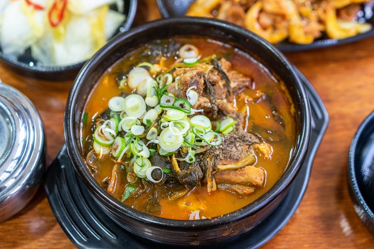  구래동감자탕 맛집 - 점심으로 든든한 해장국 가성비 좋은 24시 케이국밥