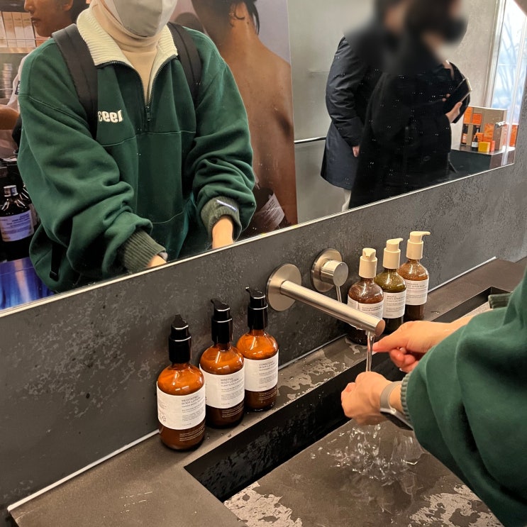  톤28 팝업 전시 + 깡통만두
