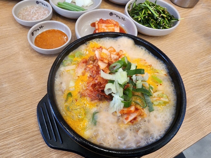  다산동 맛집 [신의주순대와쭈꾸미 다산역점] 다산 순대국