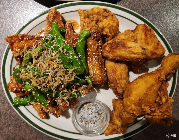  [서울 경복궁역 맛집] 효도치킨 광화문점 / 고마워 치킨 추천