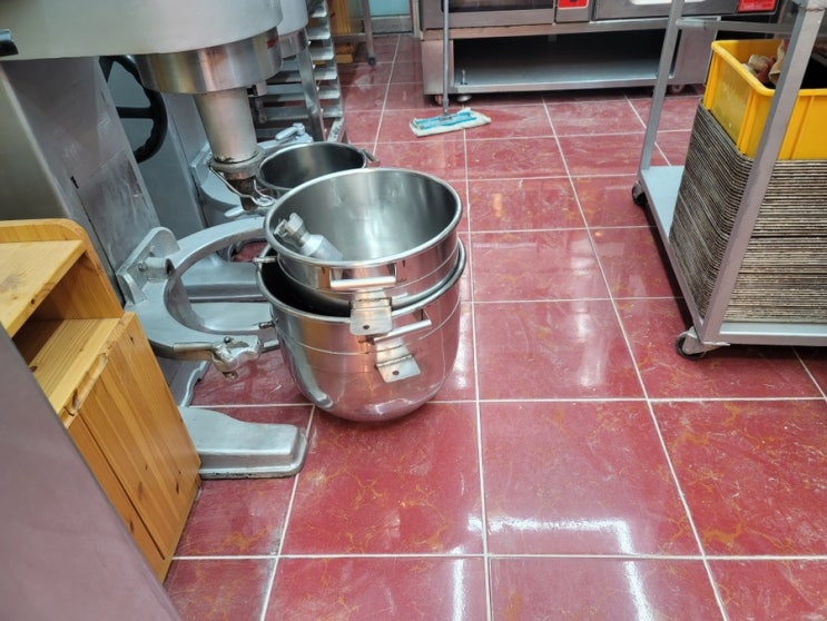  의정부 상가 매장 입주청소, 깔끔한 청소 결과를 약속하는...