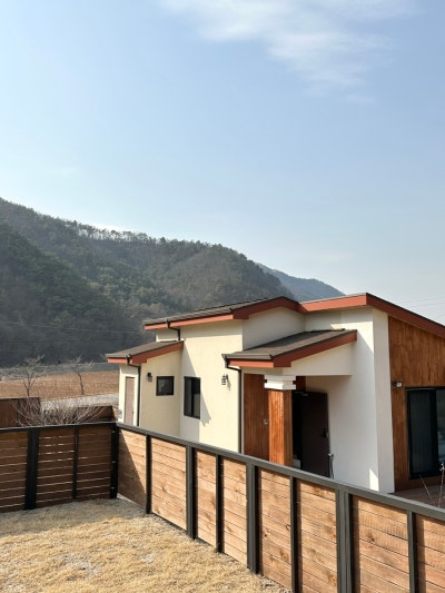 빌라독애견펜션 — 단양군