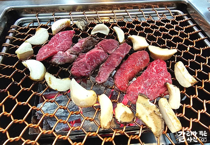 대전봉명동고기집 농장직영 신선한 소고기를 먹을 수 있는 유성봉명한우 소고기 맛집 추천 대전봉명동고기집 농장직영 신선한 소고기를 먹을 수 있는 유성봉명한우 소고기 맛집 추천